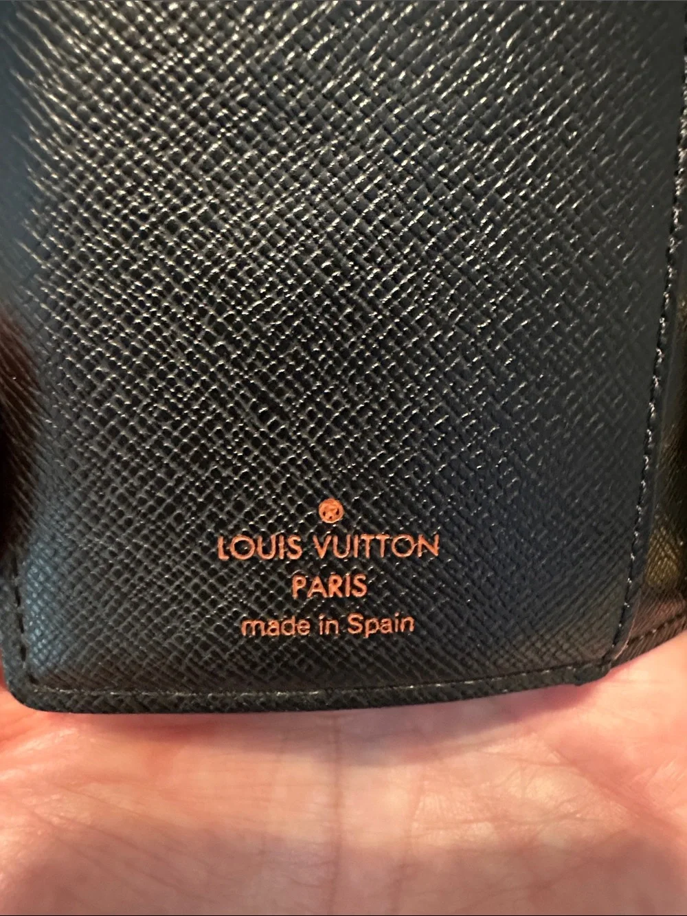 Louis Vuitton Black Epi Leather Snap Agenda Cover - Picture 2 of 7